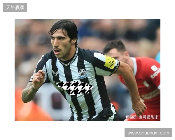 记者：曼联无意吉马良斯；认为重金签托纳利在成本上不划算